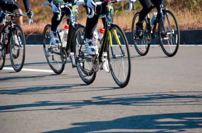 ロードバイクのタイヤを交換してレース
