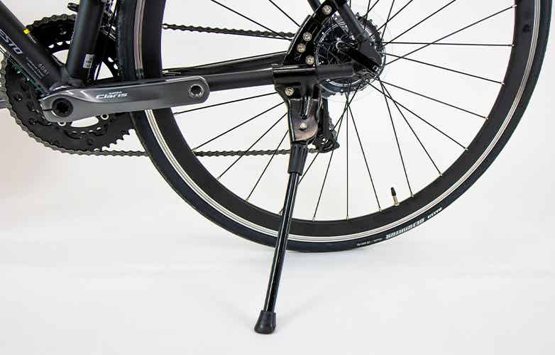 フラットバーロードのキックスタンド