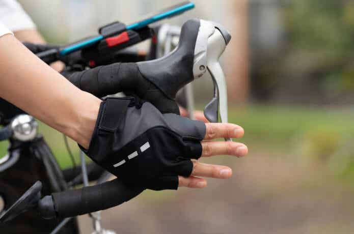 フラットバーロードをドロップハンドルカスタム