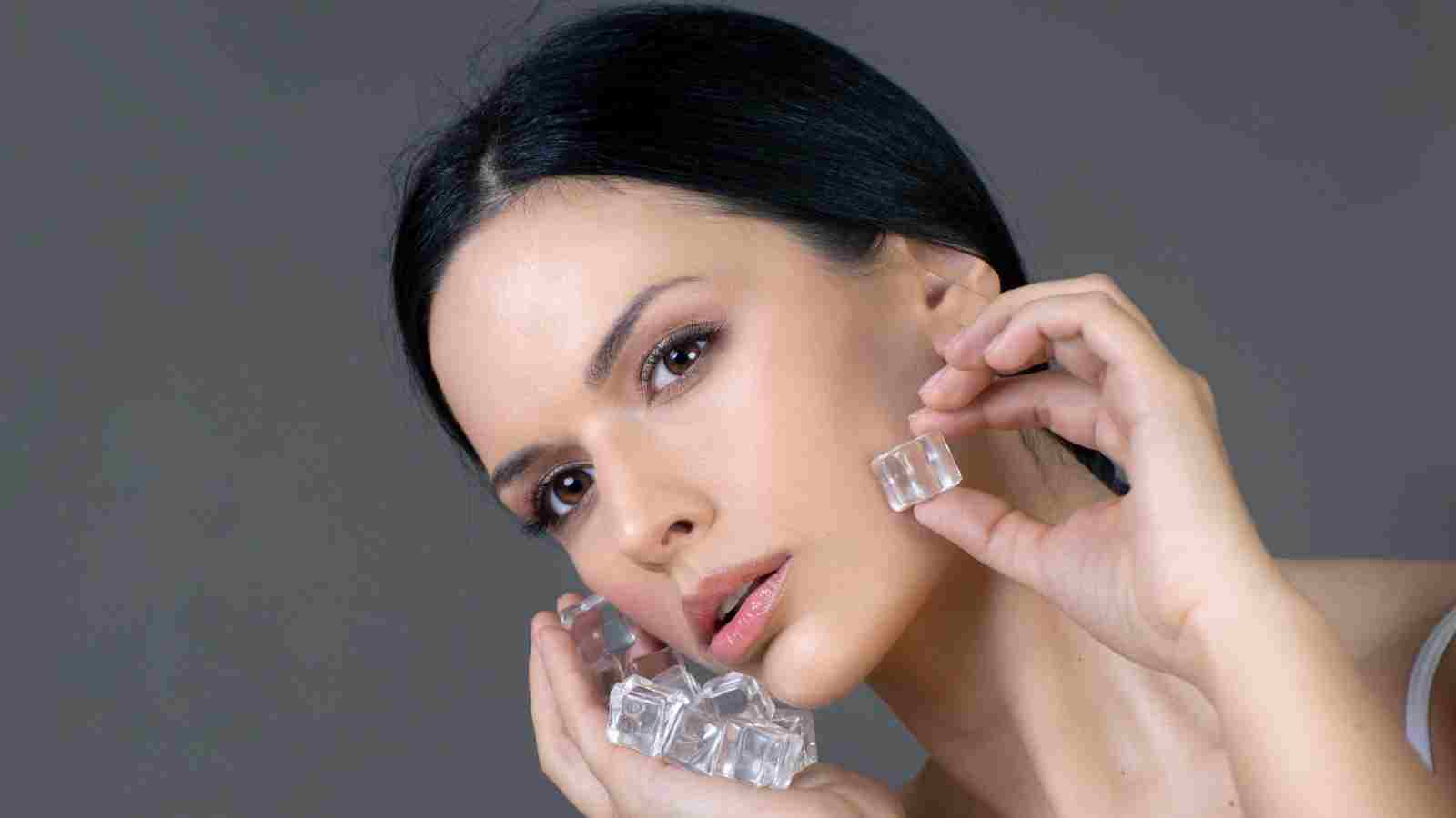 Ice cube se kaise dur hote hain pimples