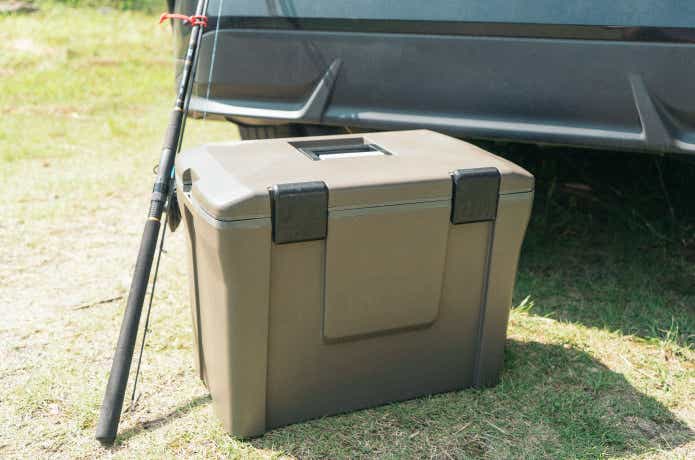 クーラーボックス