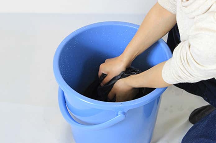 ダウンを手洗いする