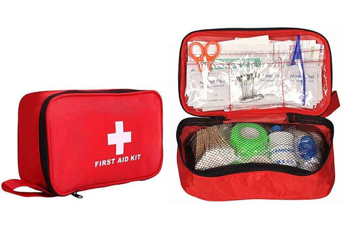 持ち運びできる救急セット