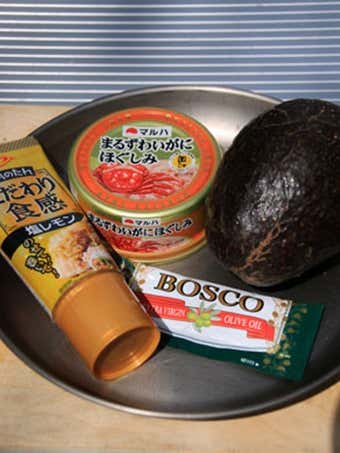 アボカドとカニ缶の塩レモンソース 材料
