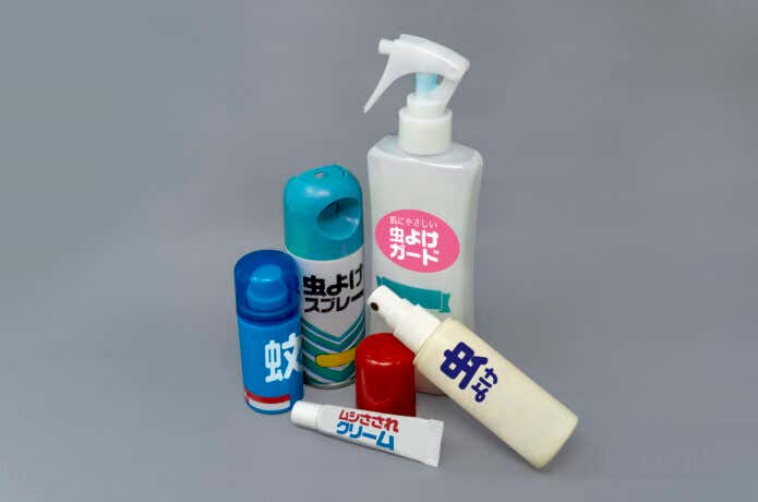 さまざまな虫除けスプレー