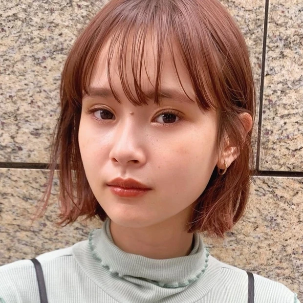 30代・40代は肌のくすみを飛ばすオレンジ系の髪色が正解! 今旬なレイヤーボブ