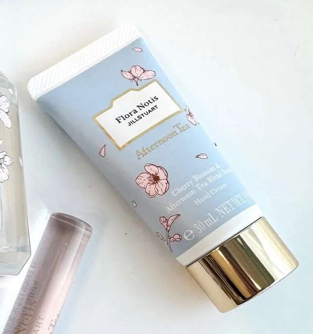 フローラノーティス ジルスチュアート チェリーブロッサム&アフタヌーンティーブレンド ハンドクリーム