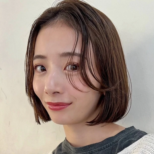 【30代・40代に似合う韓国ヘア】顔まわりのCカールがポイント! 美人度アップの大人の韓国風ボブ