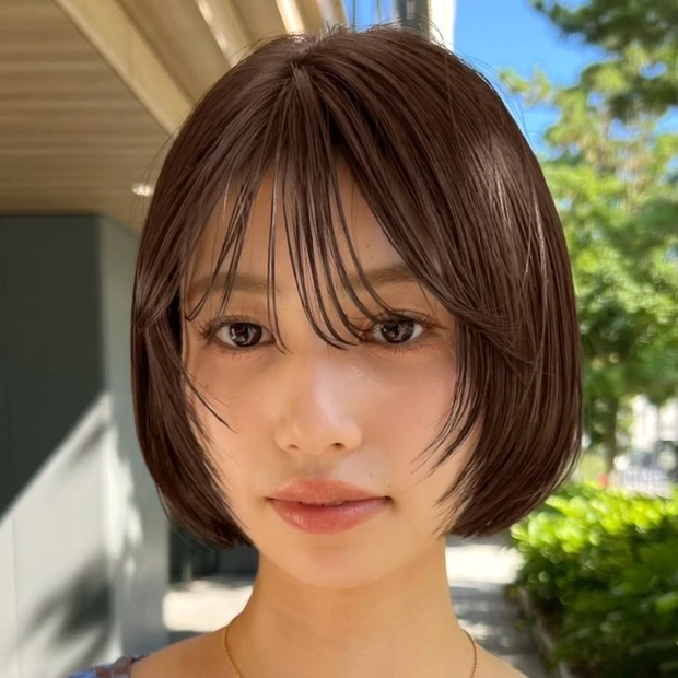 【小顔ボブ】顔まわりレイヤーで輪郭をすっきりシェイプ! 今っぽさ満点のレイヤーボブ