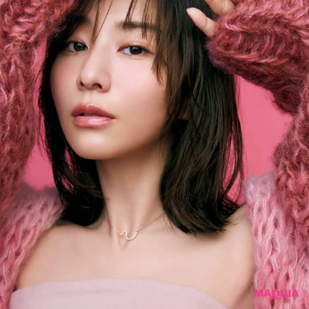 【田中みな実さん愛用コスメ&グッズ16選】通い始めた美容皮膚科、どハマリ中のエステ…最新事情を徹底取材!