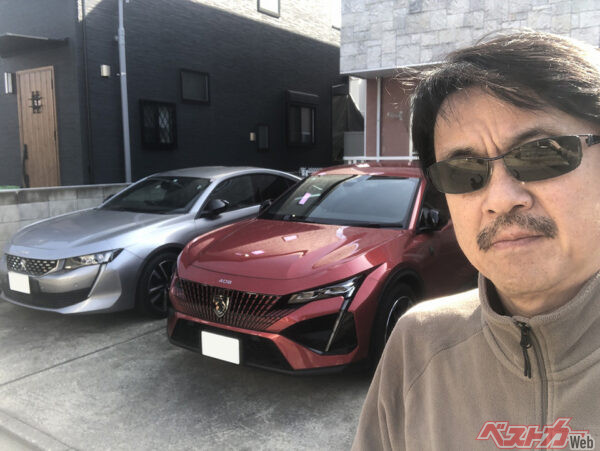 現在清水草一氏が所有しているプジョー 508(写真奥)。最近のイタフラ車は故障知らず