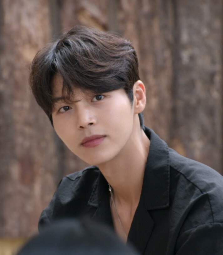 《单身即地狱5》全员IG曝光!“田径界Karina”、GD绯闻女友齐聚,狗血剧情再升级!