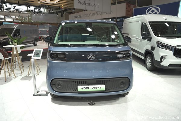 2024 IAA:轻型商用车带L2智驾? 看上汽大通如何火爆出圈!