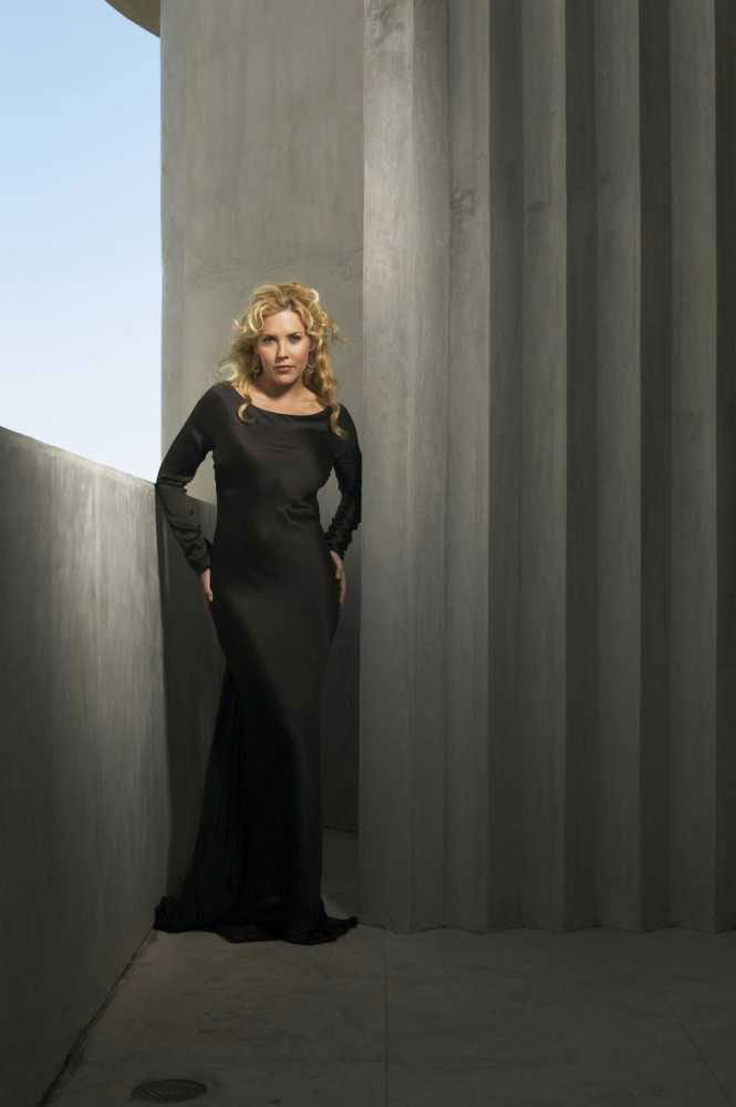 Mercedes McNab Mercedes McNab