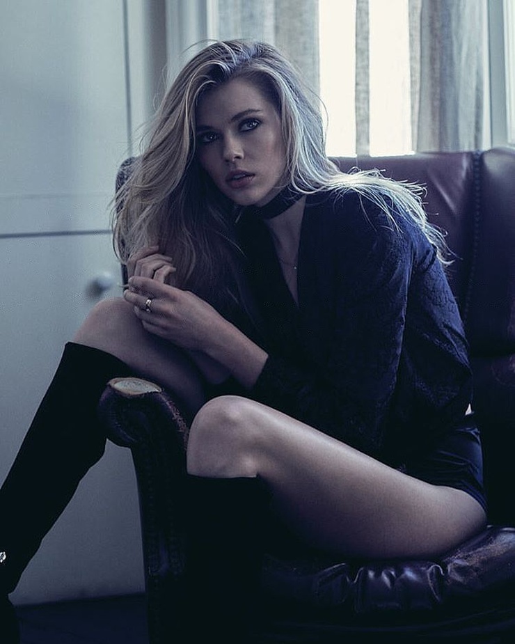 Victoria Lee Victoria Lee