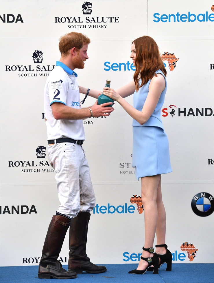 Karen Gillan Karen Gillan