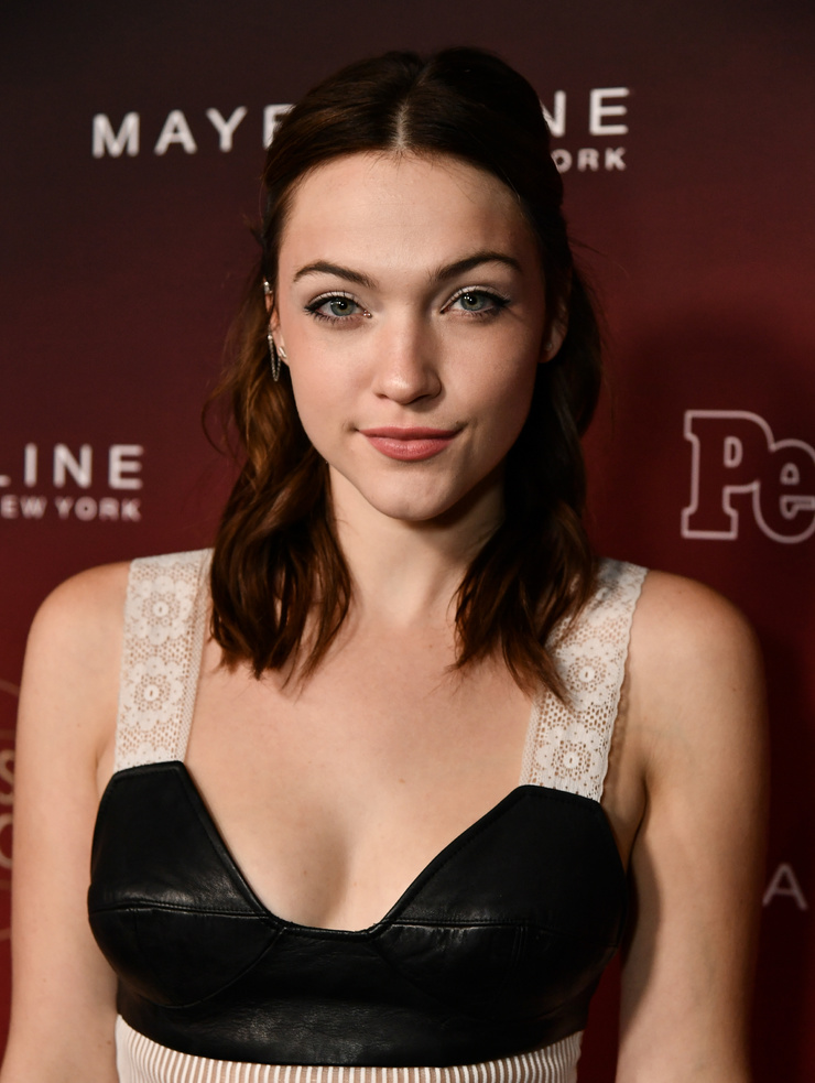 Violett Beane Violett Beane