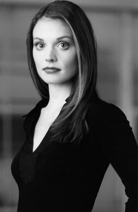 Lisa Brenner Lisa Brenner