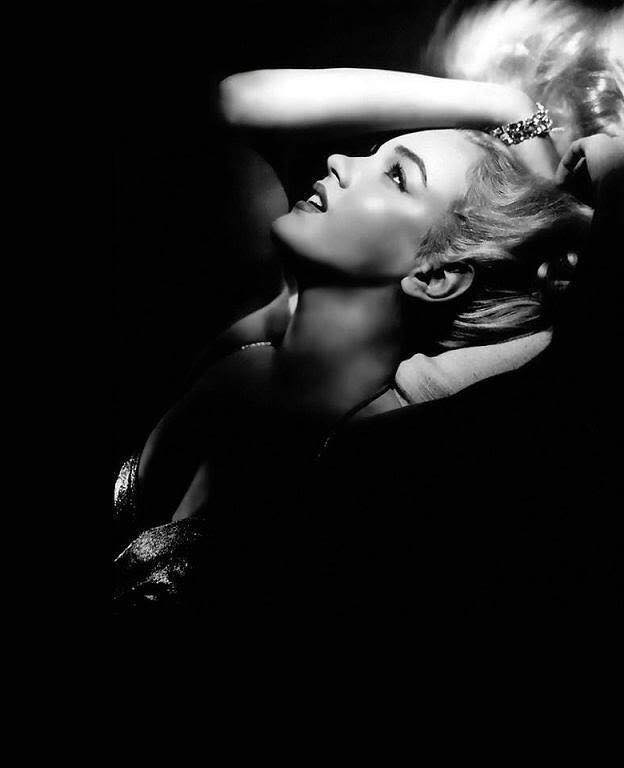 Marilyn Monroe Marilyn Monroe
