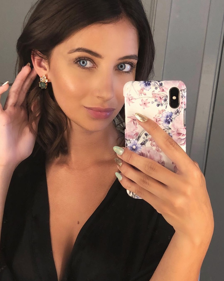 Nikita Klæstrup Nikita Klæstrup