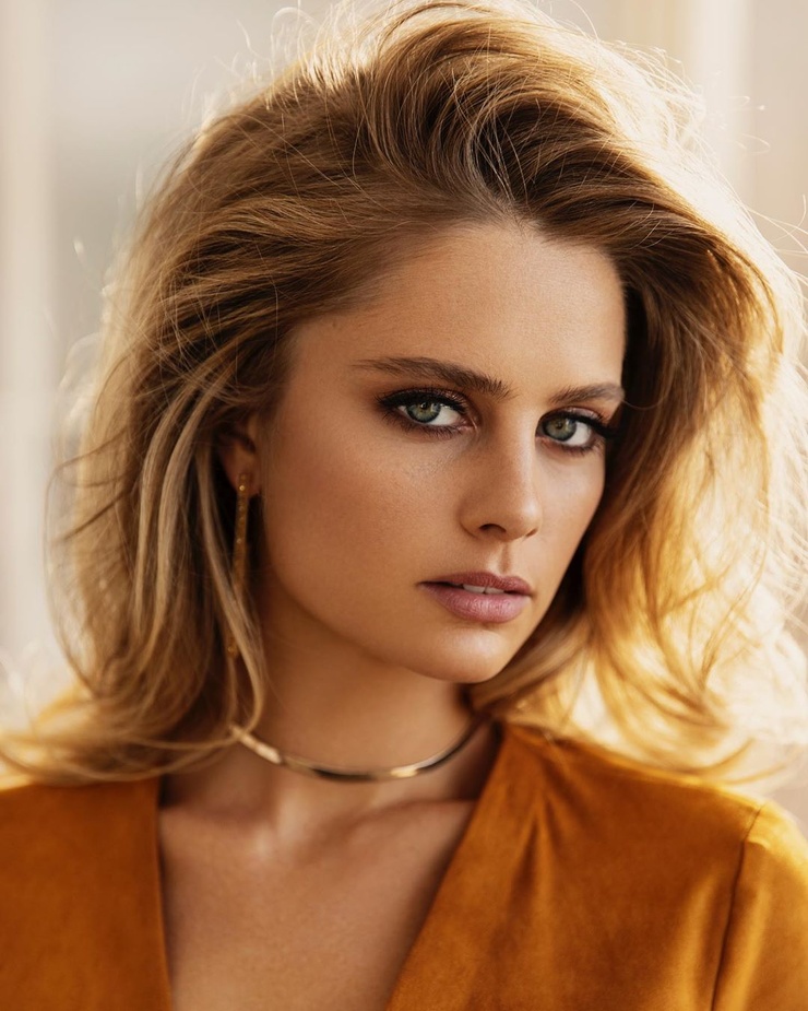 Allison Holton Allison Holton