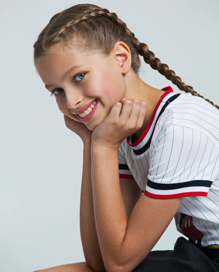 Alice Kolesnikova Alice Kolesnikova