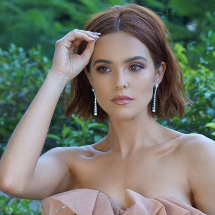 Zoey Deutch Zoey Deutch