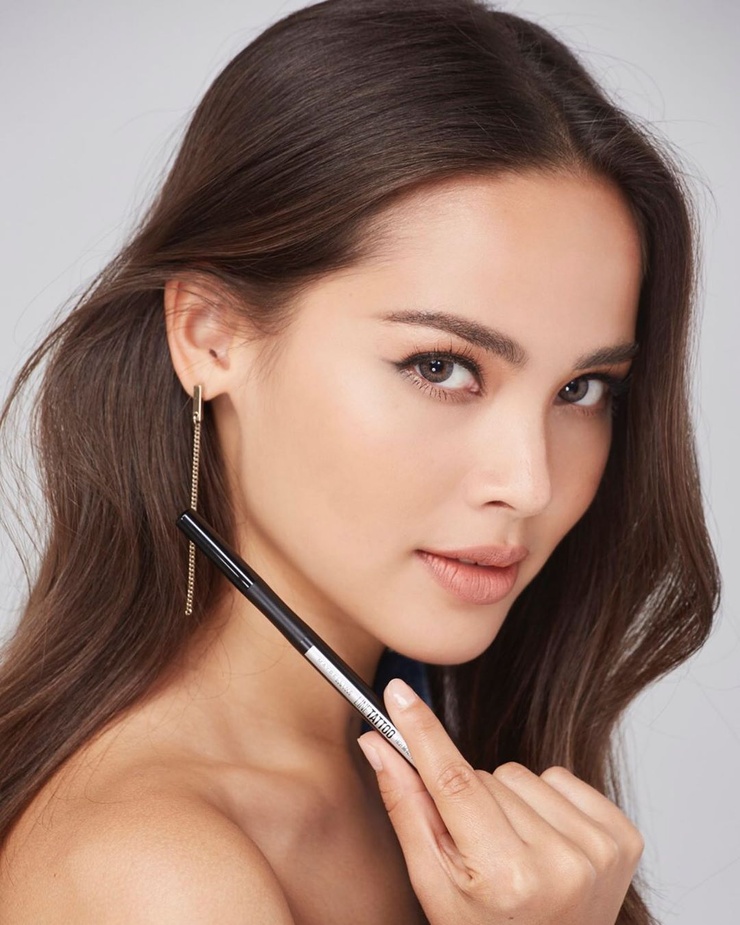 Urassaya Sperbund Urassaya Sperbund