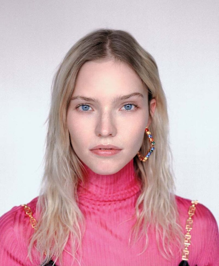 Sasha Luss Sasha Luss