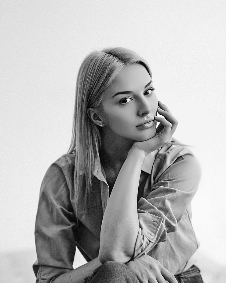 Angelina Aisman Angelina Aisman