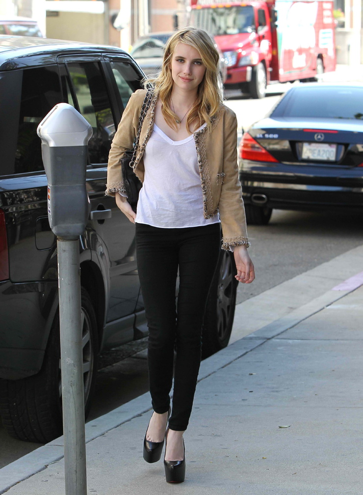 Emma Roberts Emma Roberts