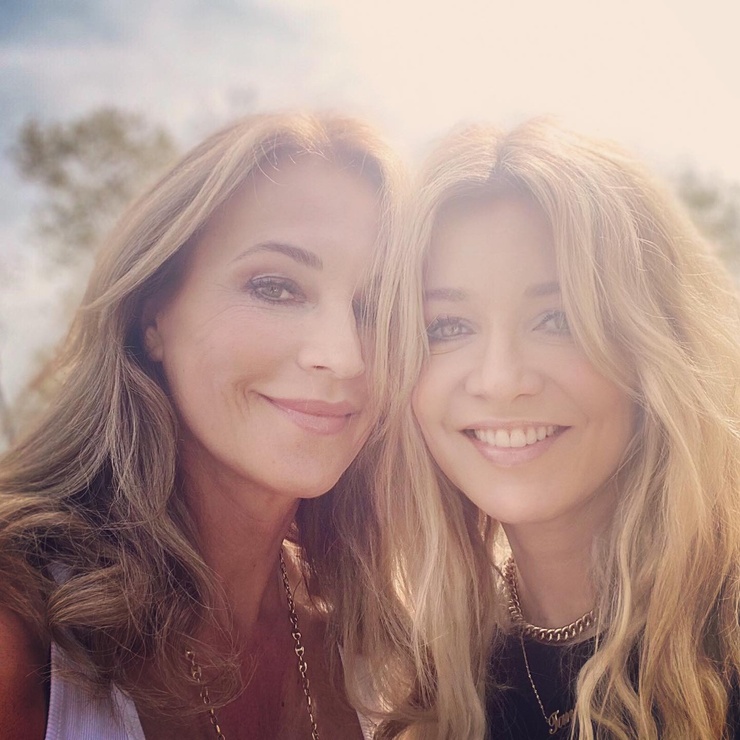 Caroline Beil Caroline Beil