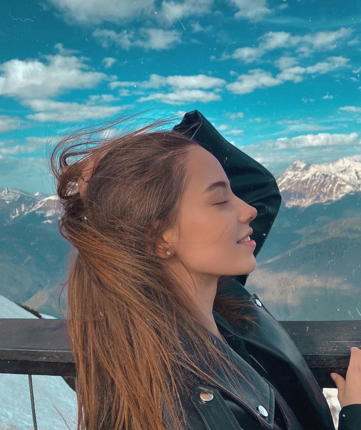 Angelina Romashka Angelina Romashka