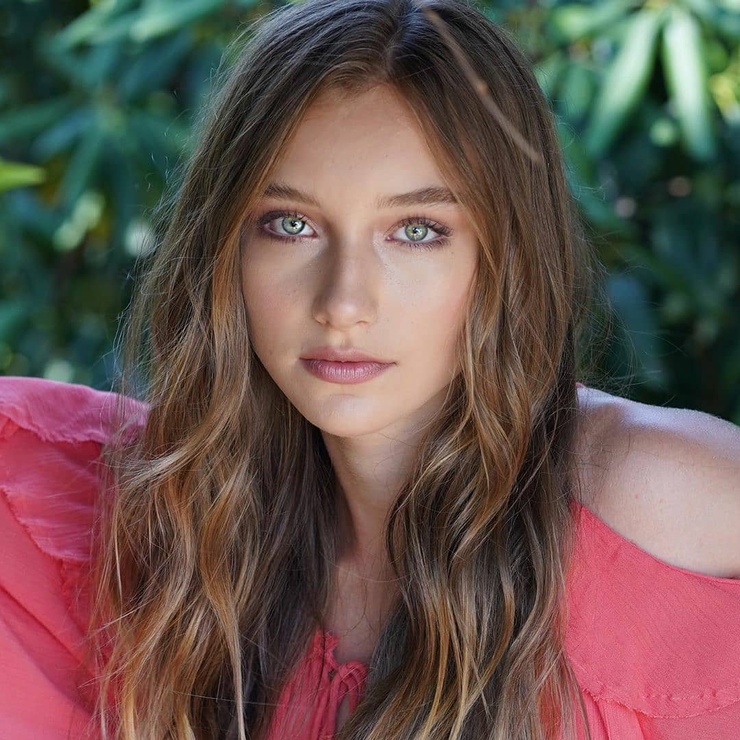 Alexandra Lenarchyk Alexandra Lenarchyk