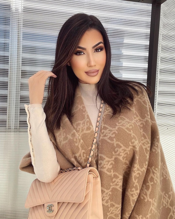 Anastasia Sisi Anastasia Sisi