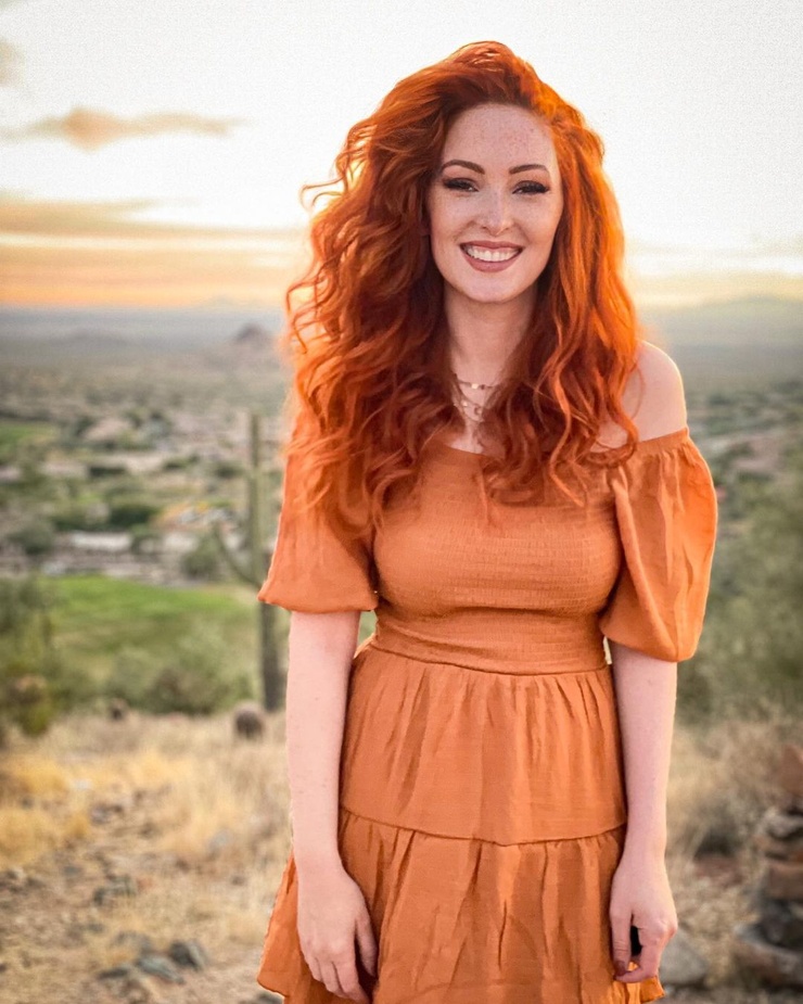 Nicole Simone Nicole Simone