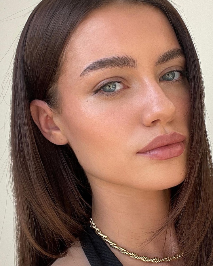 Elle Trowbridge Elle Trowbridge