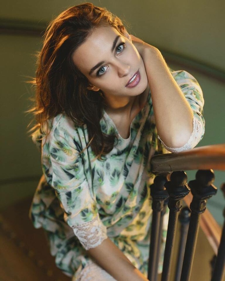 Deborah Ghys Deborah Ghys