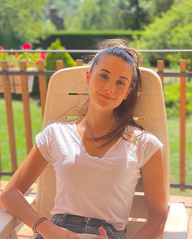 Suzie Marachet Suzie Marachet