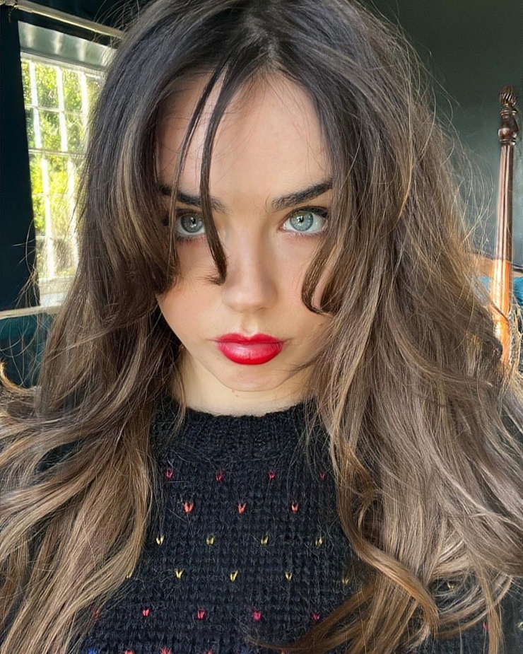 Danielle Sharp Danielle Sharp