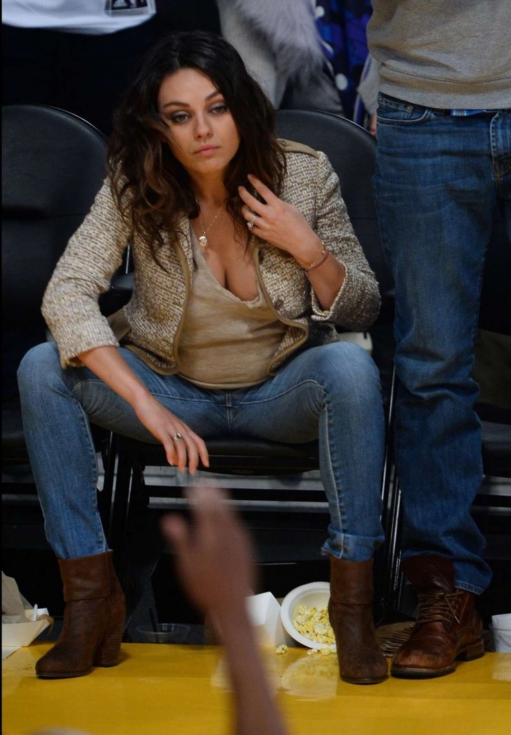 Mila Kunis Mila Kunis