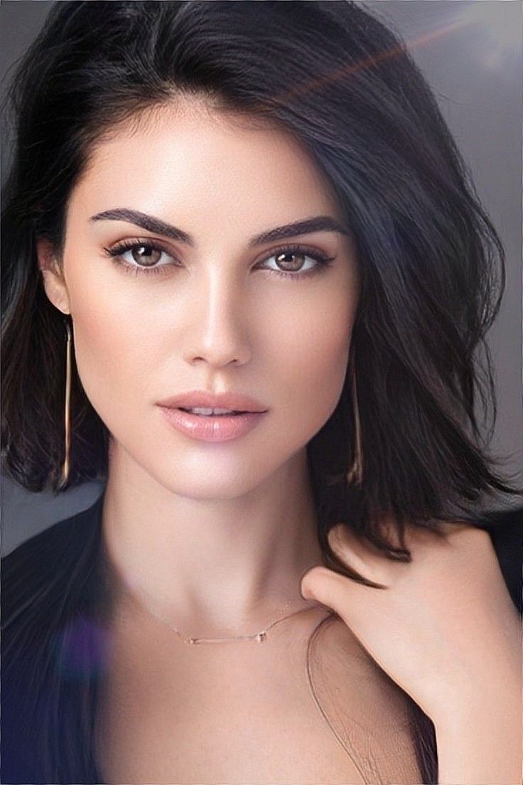 Yasemin Islek Yasemin Islek