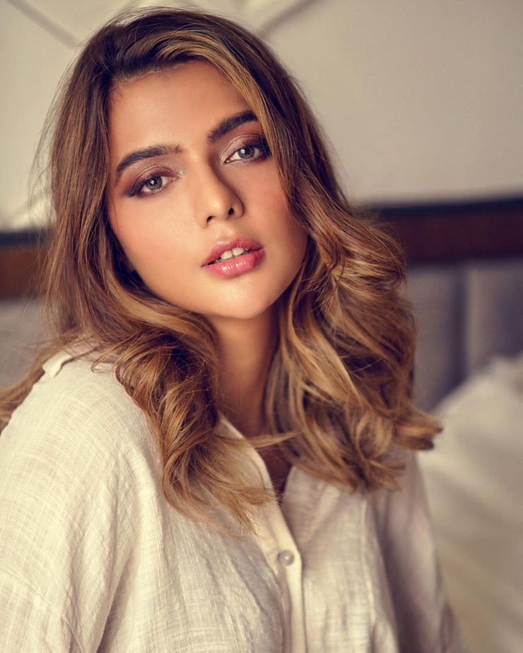 Ruhi Singh Ruhi Singh