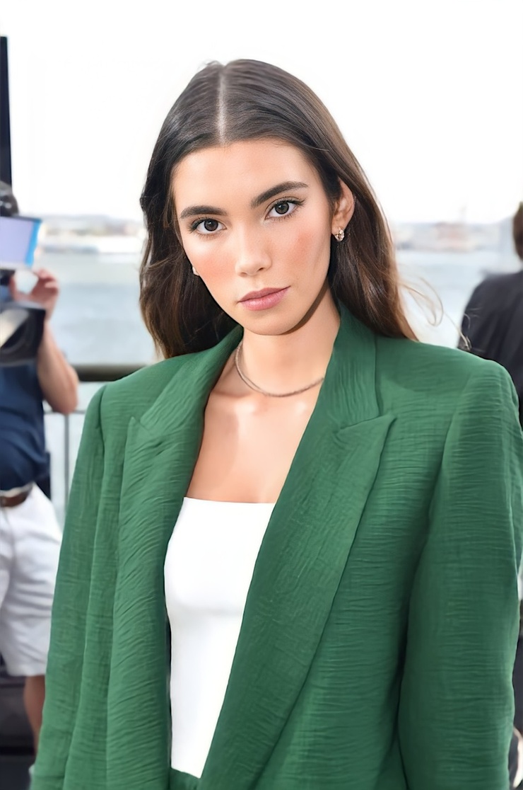 Cindy Mello Cindy Mello