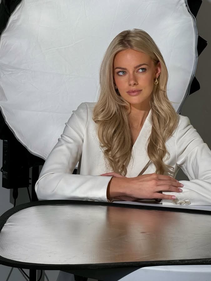 Celest Decaesstecker Celest Decaesstecker