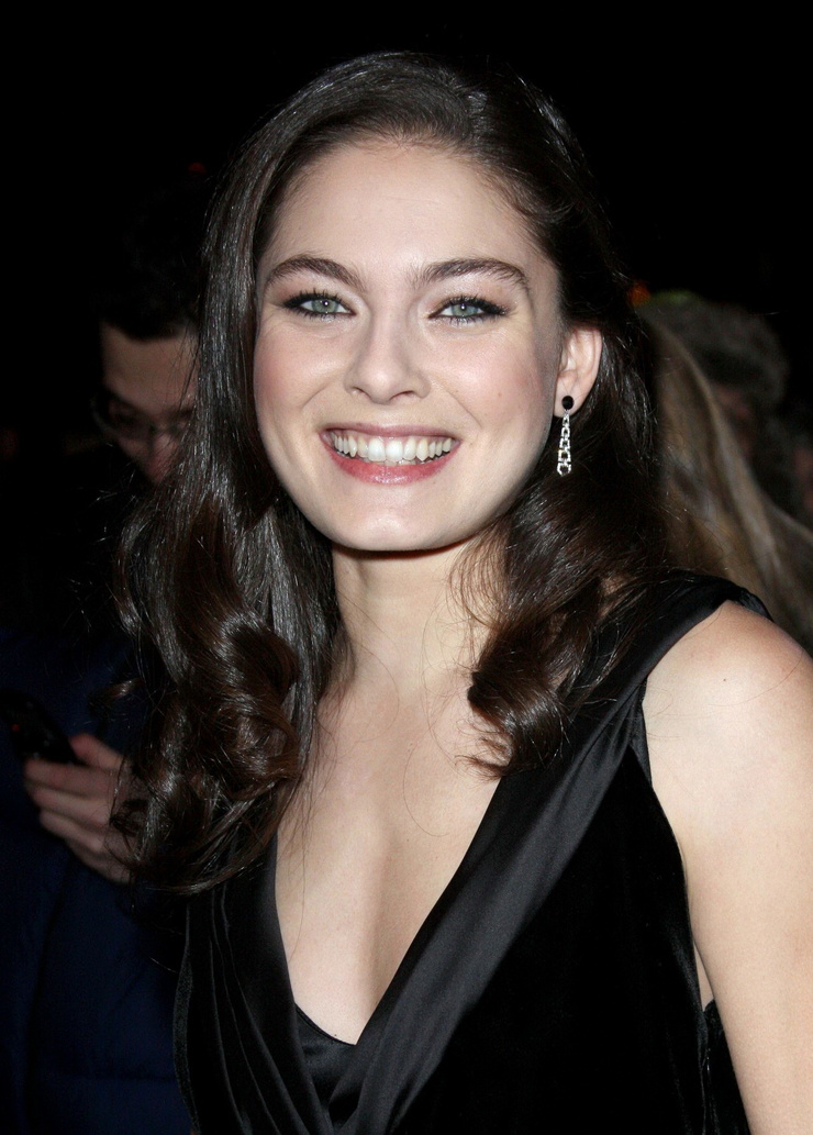 Alexa Davalos Alexa Davalos
