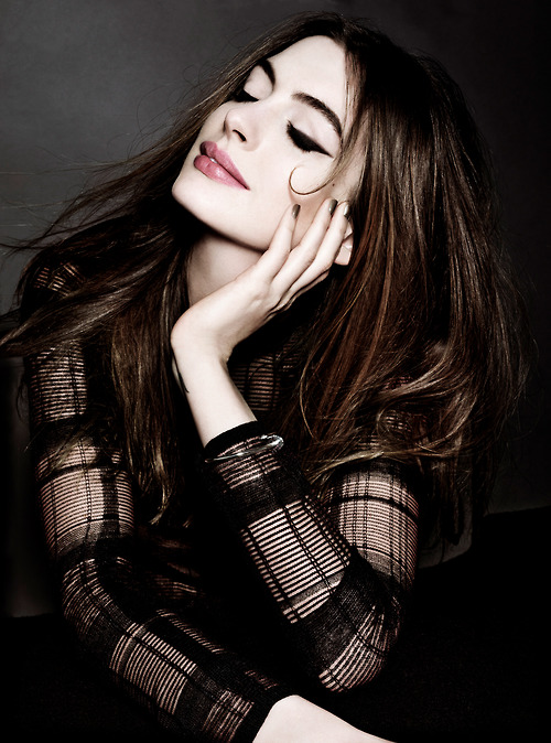 Anne Hathaway Anne Hathaway