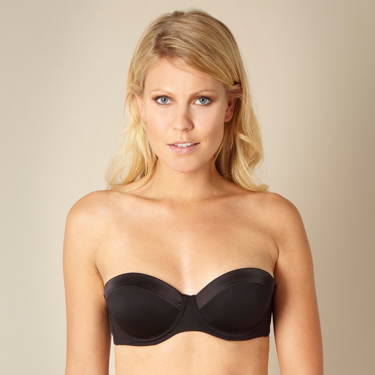 Fiona Brattle Fiona Brattle