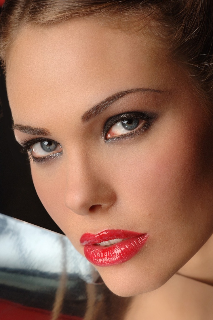 Ilary Blasi Ilary Blasi