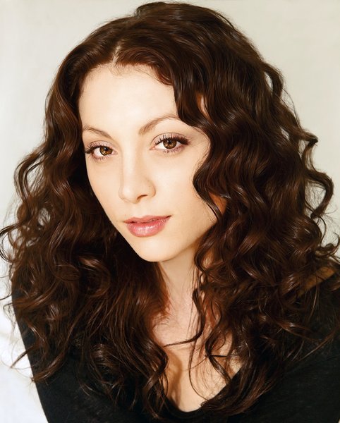 Leah Gibson Leah Gibson